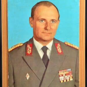Foto / Portrait Generalleutnant Joachim Goldbach auf Holzrahmen, 28 x 34 cm